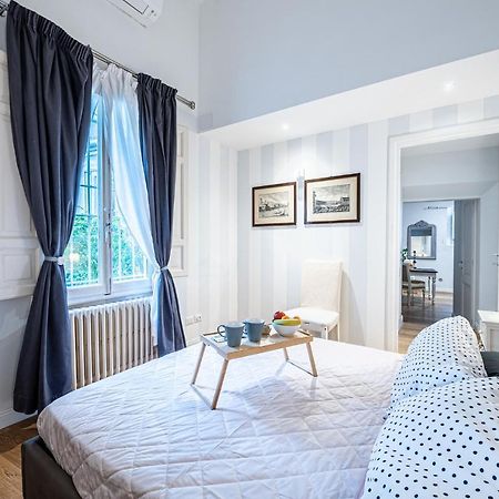 Elegante Casa Ai Piedi Di Piazzale Michelangelo Lägenhet Florens Exteriör bild