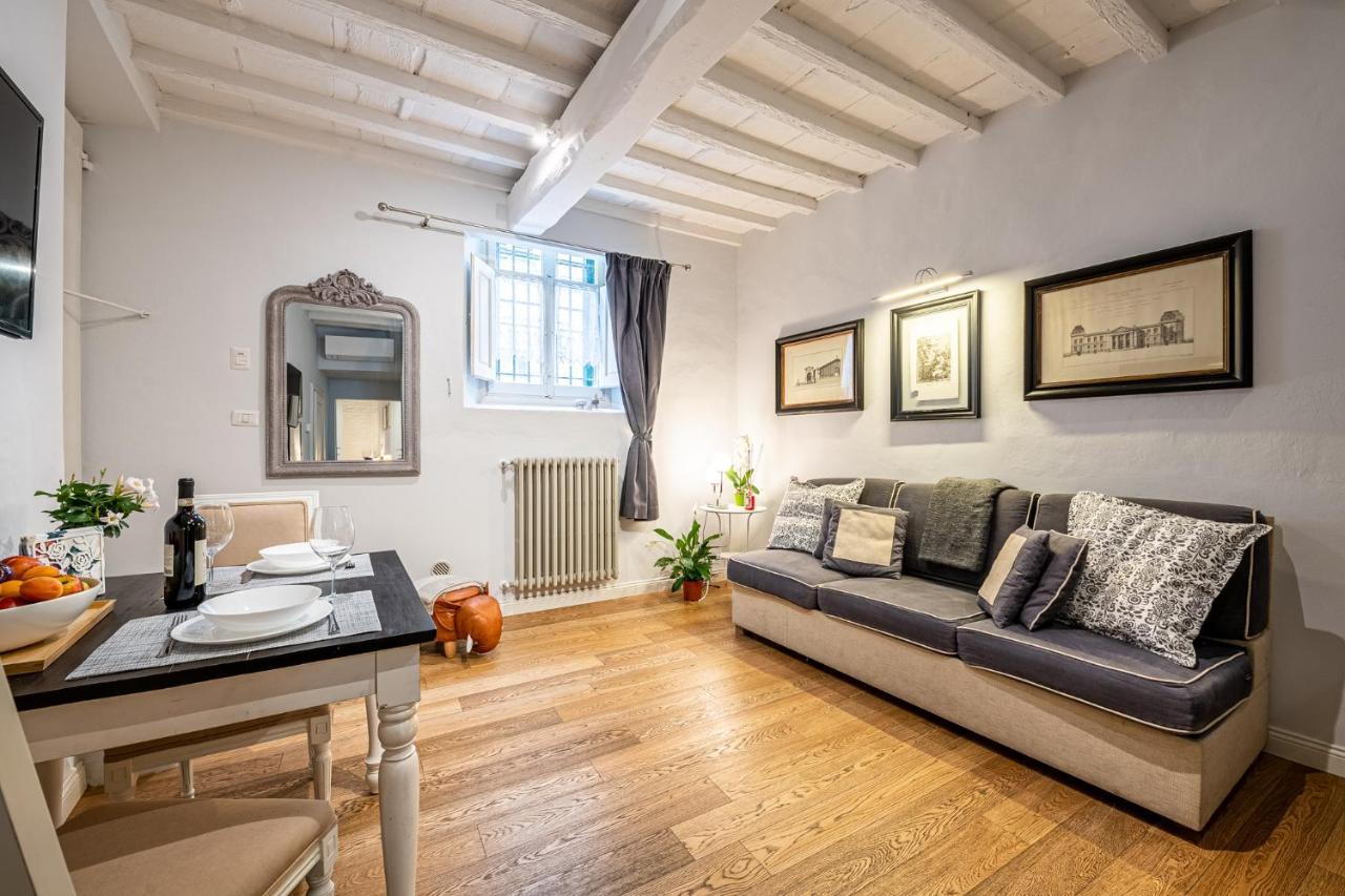Elegante Casa Ai Piedi Di Piazzale Michelangelo Lägenhet Florens Exteriör bild